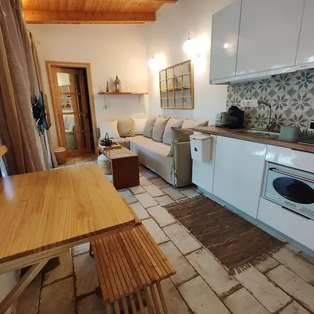 το μικρό σπίτι στον κήπο Apartment Karystos (Evia)